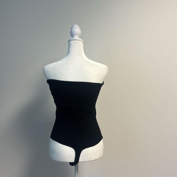 Free People Tati Black Seamless Tube Strapless Bodysuit M/L - Picture 3 of 13